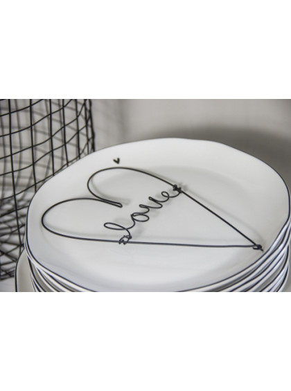 Prato Branco com Pequeno Coração Preto - Bastion