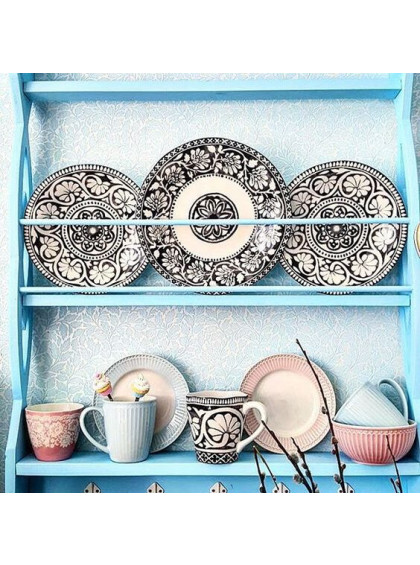 Prato de Jantar Sasha Preto