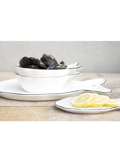 Prato de Peixe Branco com Estrelas Pretas - Bastion