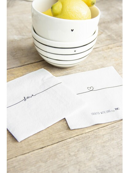 Bowl Branco Pequeno com Coração Preto- Bastion