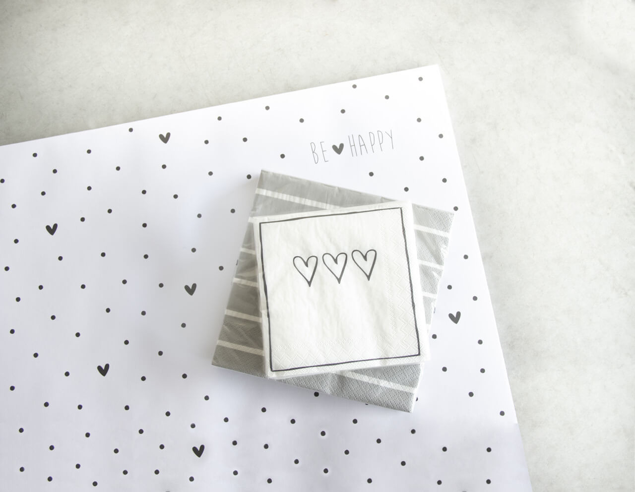 Pacote de Guardanapo 3 Corações - Bastion