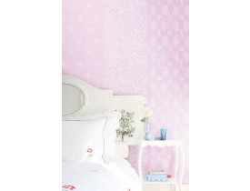 Painel de Parede Rosa com Flores Brancas