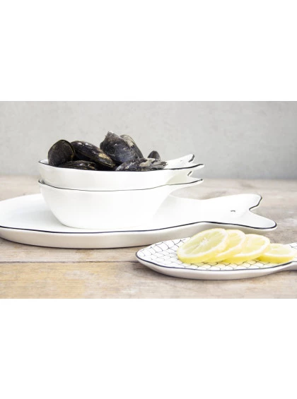 Prato de Peixe Branco com Estrelas Pretas - Bastion