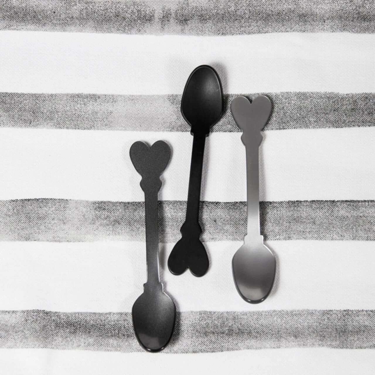 Colher de Chá Coração Cinza Claro - Bastion