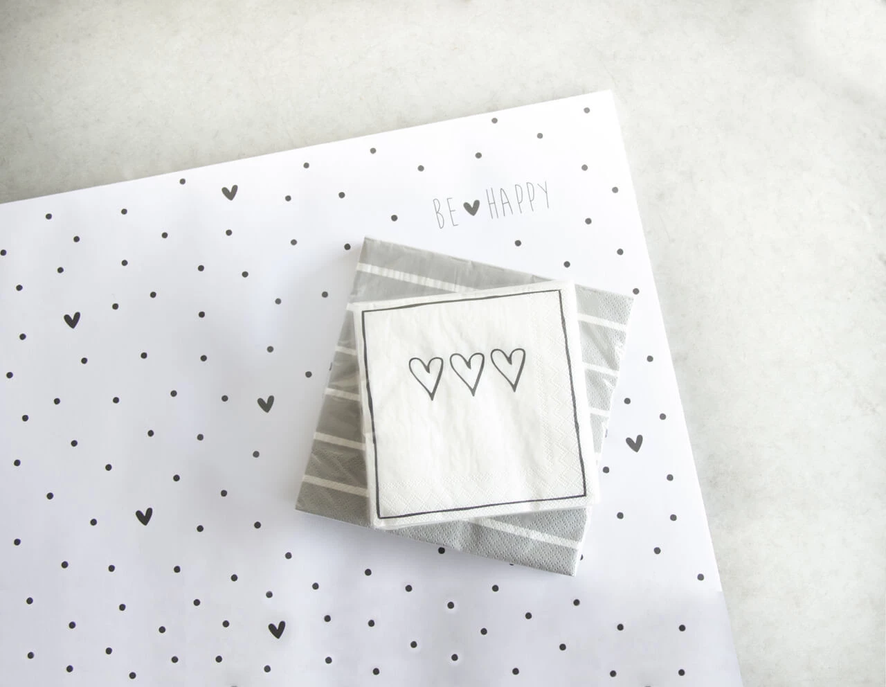 Pacote de Guardanapo 3 Corações - Bastion